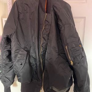 Bomber jacket